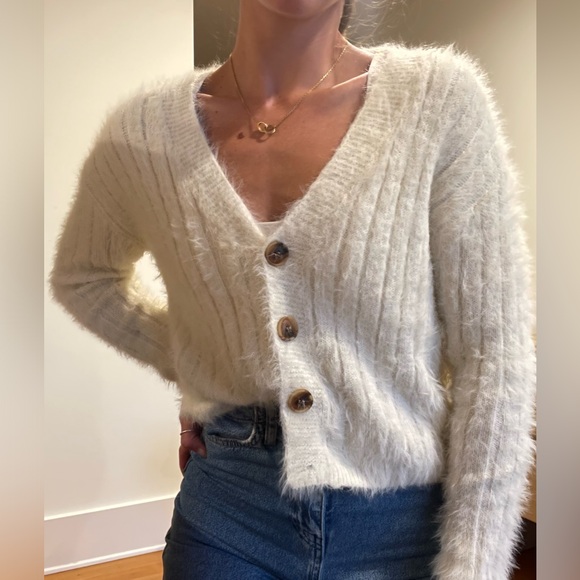 Misguided Fuzzy White Sweater - Picture 8 of 10